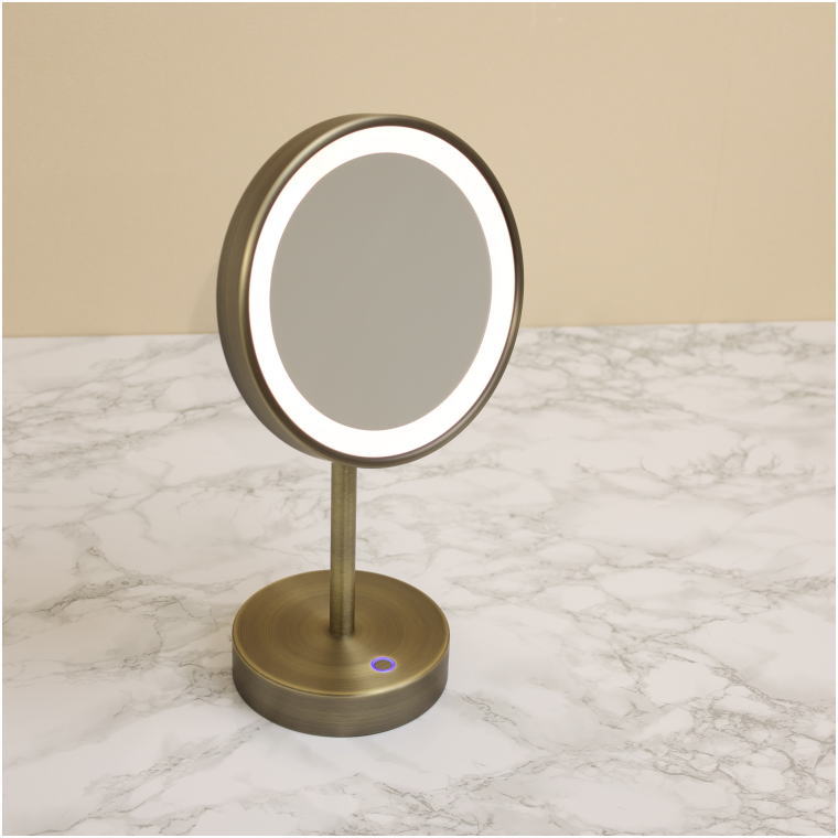 アンティークブラス色 真鍮ヘアライン仕上げ LED付き3倍拡大スタンドミラー 斜め前点灯