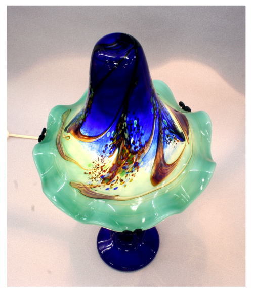 手吹きガラスのランプ Vr1055